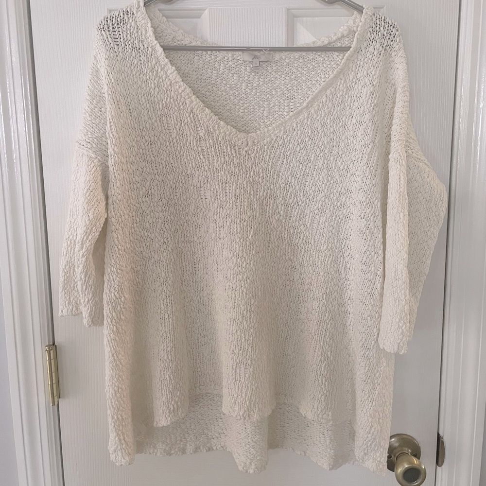 Joie Cream Sweater - Classic, Wide V Neck, 3/4 sleeves, Soft & Cozy! Size small